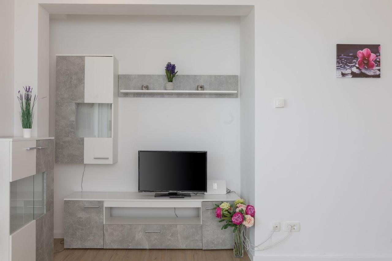 Apartment S&S Deluxe Makarska Dış mekan fotoğraf